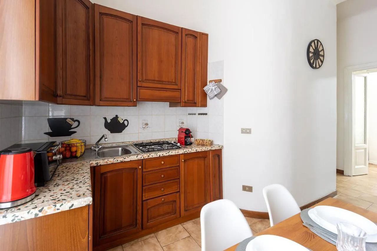 דירה מילאנו Apt Vicino Alla Metropolitana Porta Romana, 4 Minuti Da Duomo, Free Wifi&Netflix
