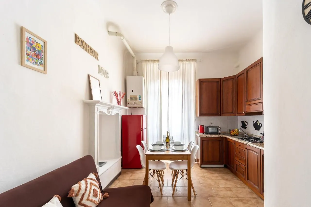 Apt Vicino Alla Metropolitana Porta Romana, 4 Minuti Da Duomo, Free Wifi&Netflix Milan Apartment