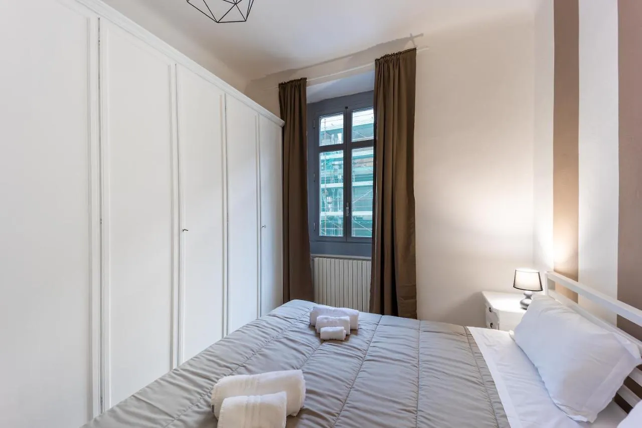 Apartment Apt Vicino Alla Metropolitana Porta Romana, 4 Minuti Da Duomo, Free Wifi&Netflix Milan Italy